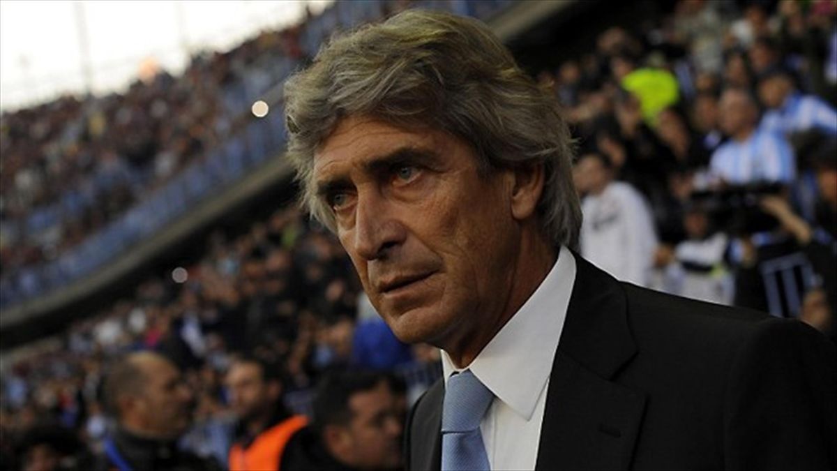  Pellegrini, en un partido en La Rosaleda.