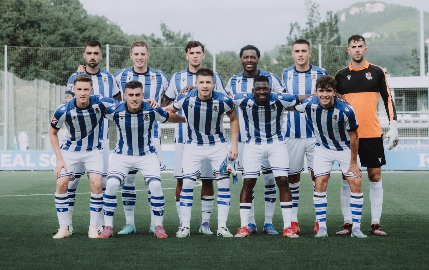 El once titular de la Real Sociedad en el amistoso ante el Pau.