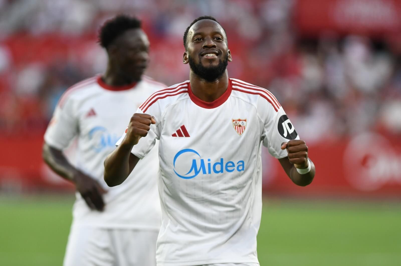  Lukebakio celebra su gol en el Trofeo Antonio Puerta.