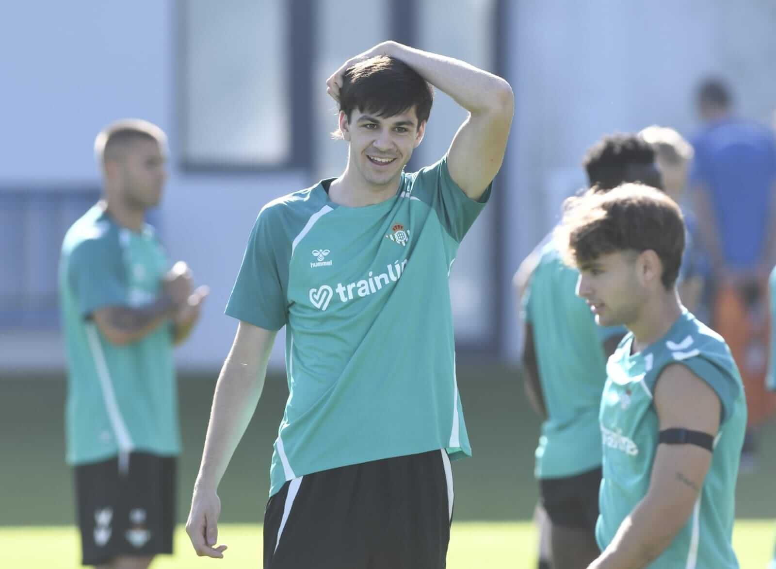  Gonzalo Petit, entrenando con el Betis