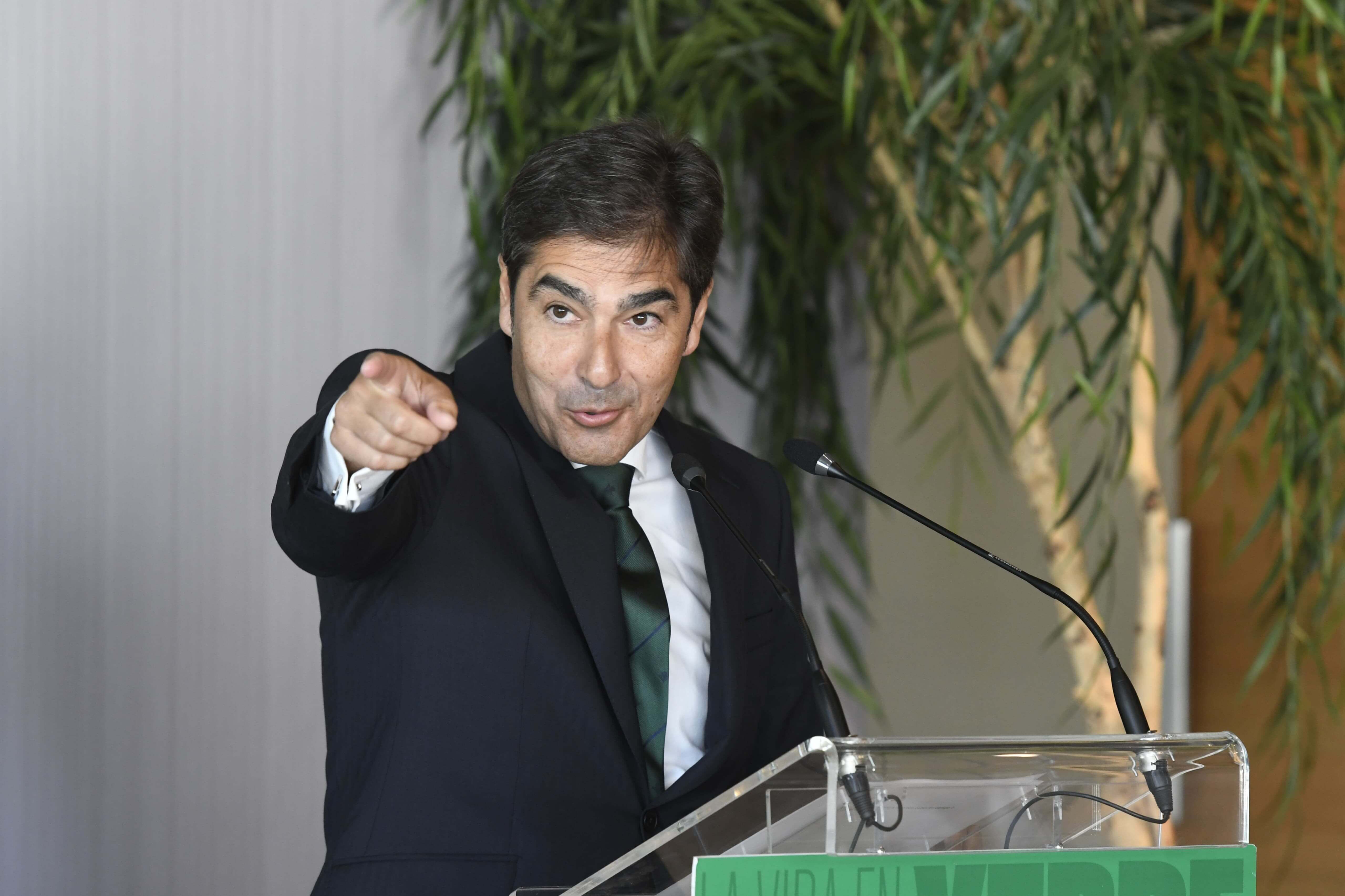  Ángel Haro, en la presentación de Junior