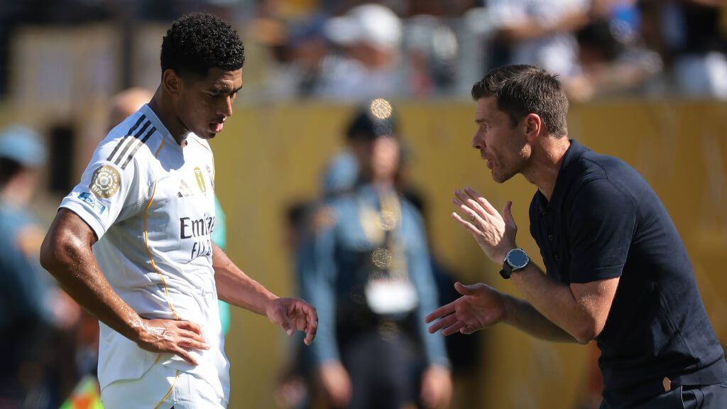  Jude Bellingham y Xabi Alonso durante el Mundial de Clubes (Fuente: Cordon Press)