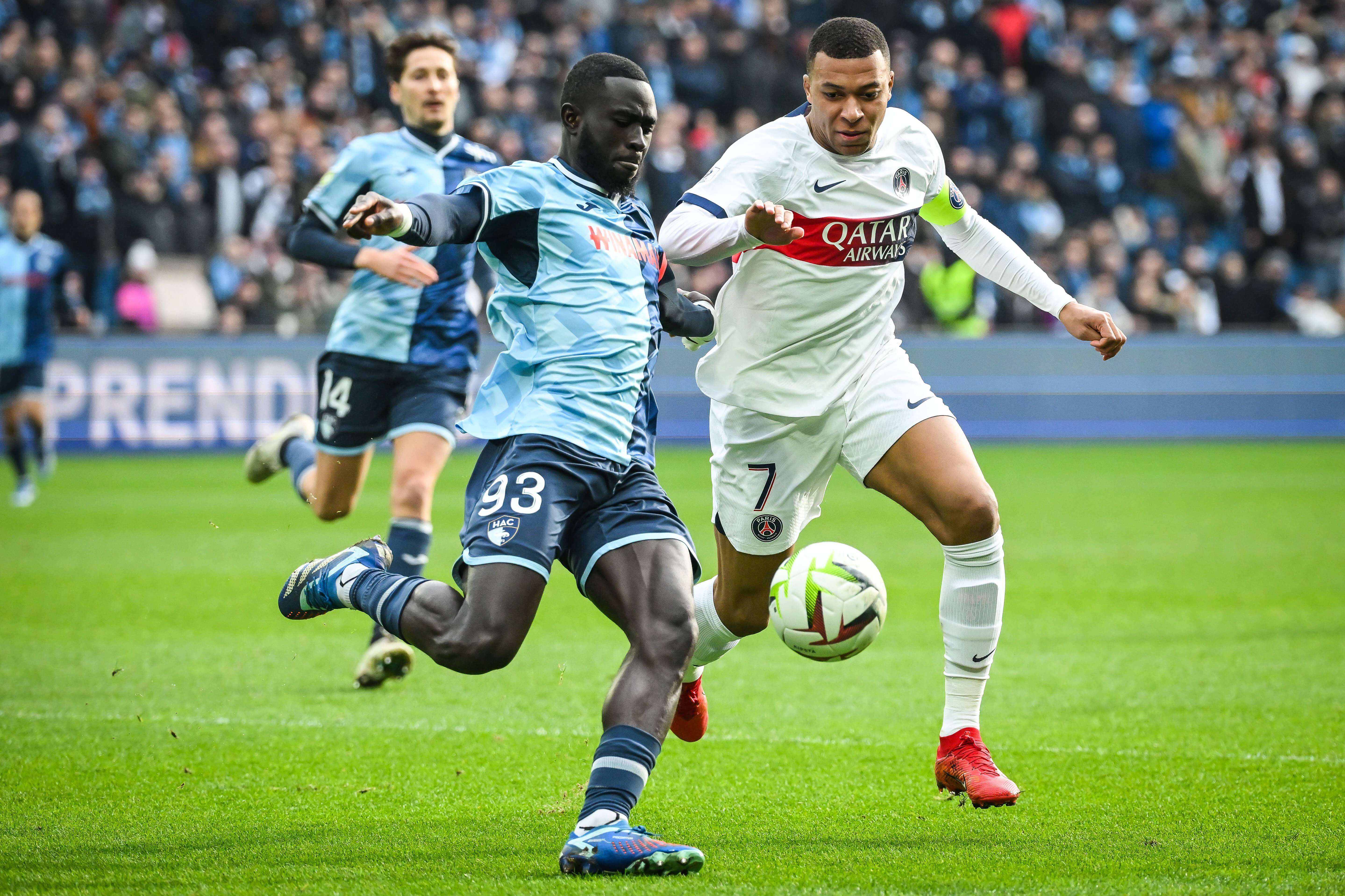  Arouna Sangante, en un encuentro.