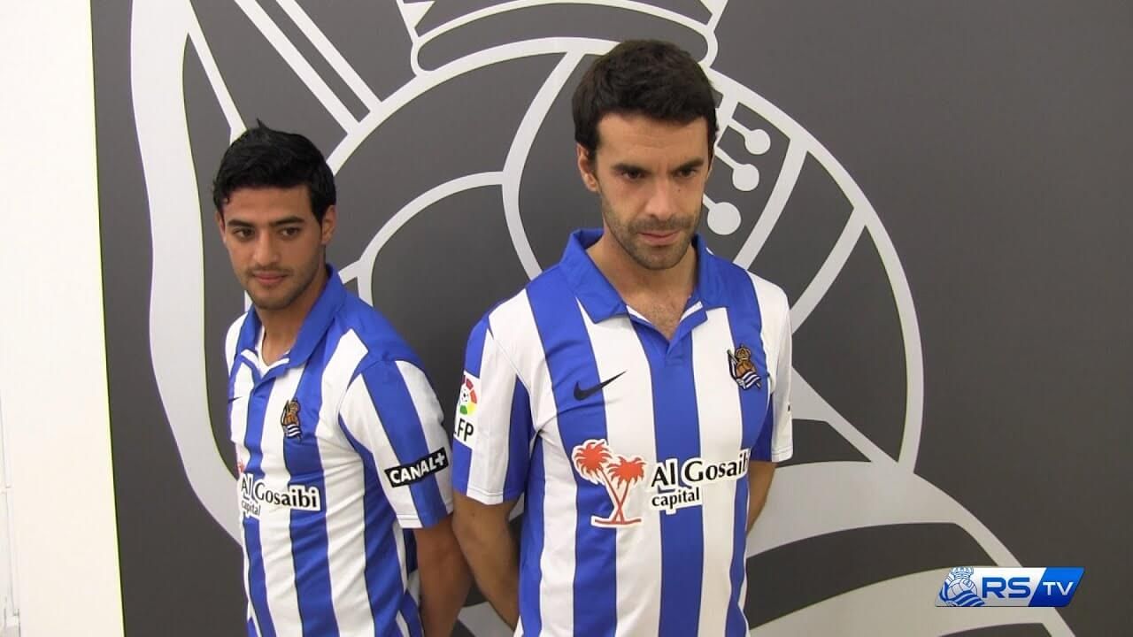  Camiseta con publicidad en el año 2013.