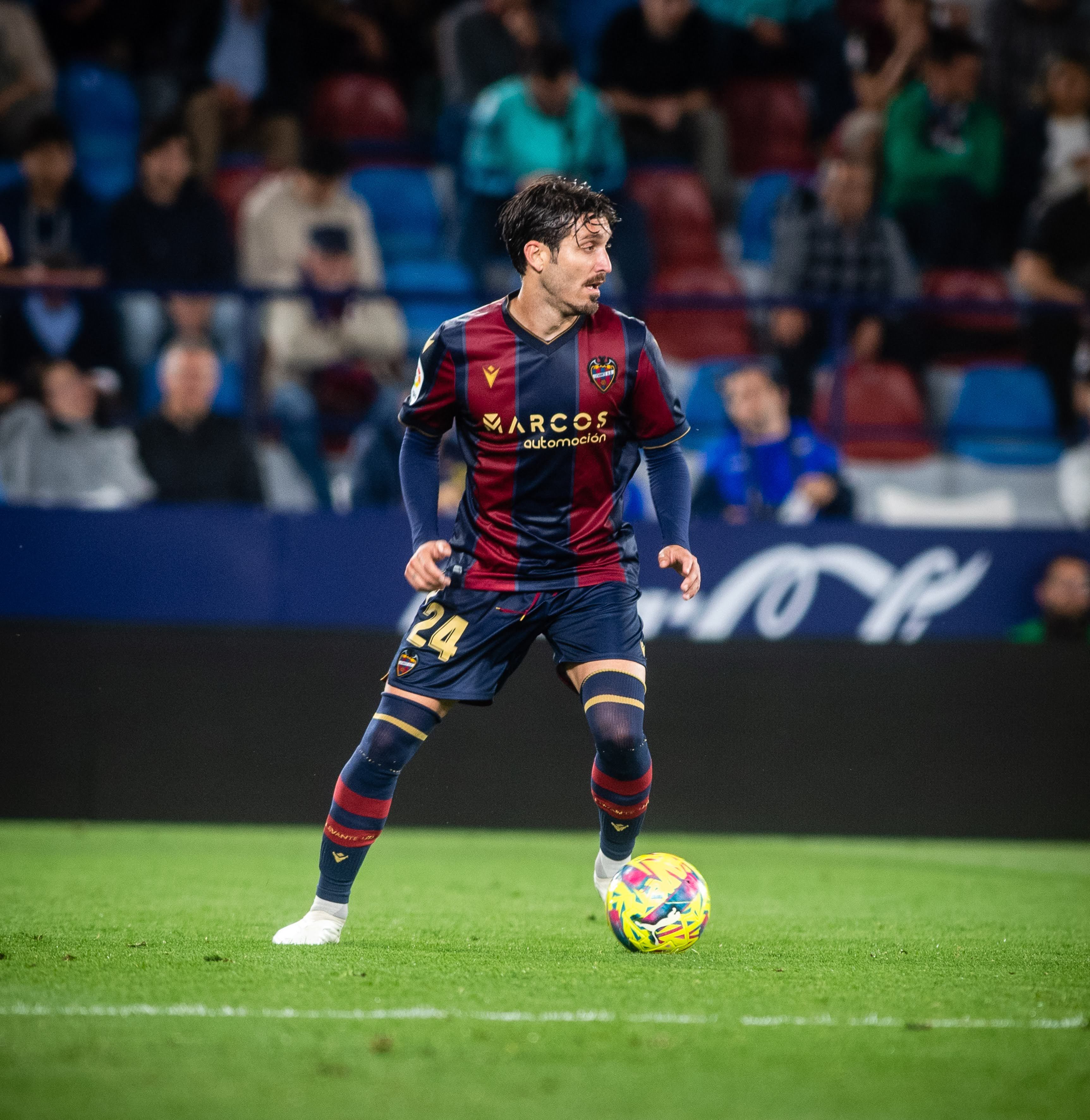 Campaña no podrá regresar al Levante en el mercado de invierno a pesar de su intención de volver tras la lesión.