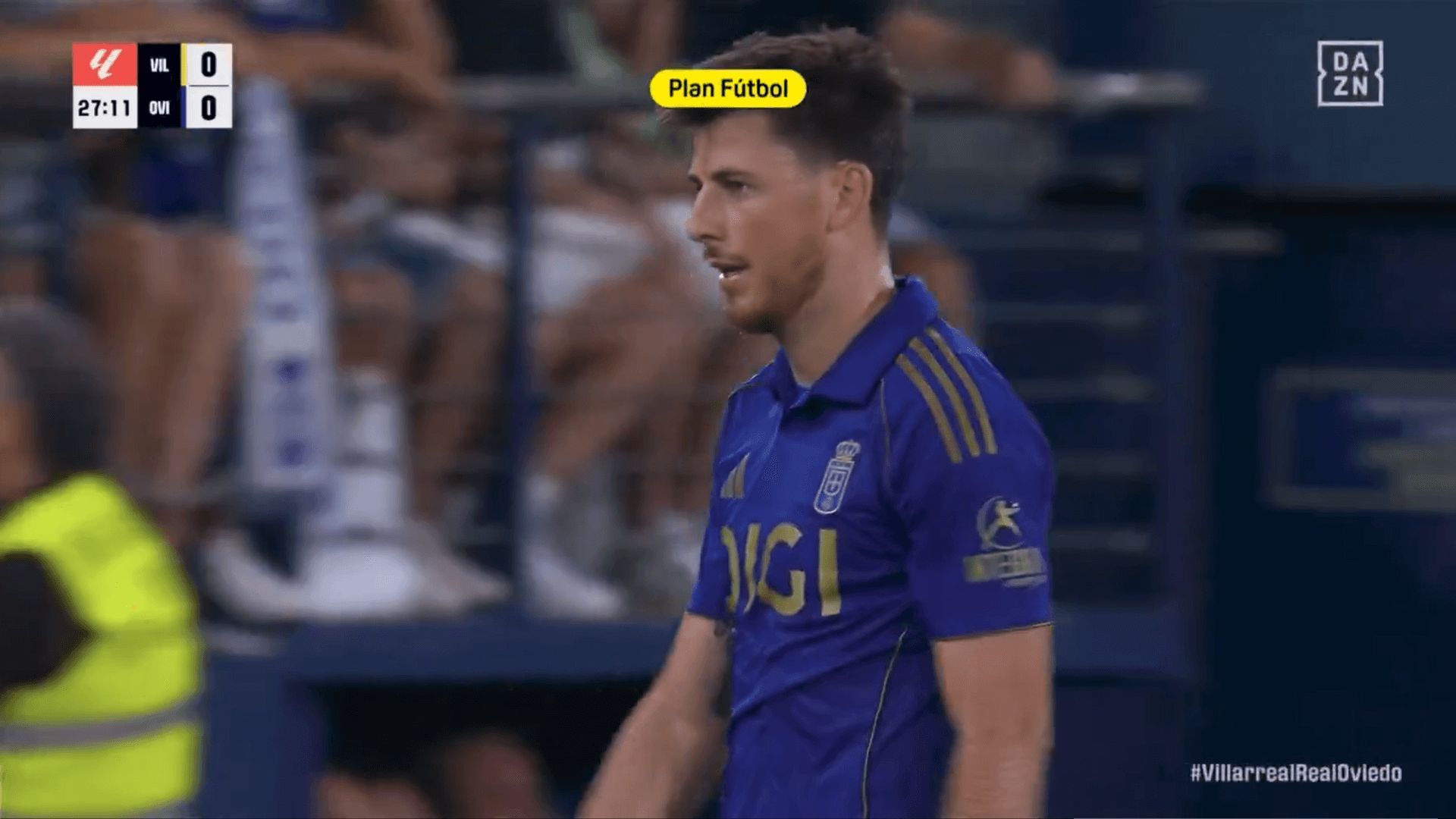 Reina, expulsado en el Villarreal-Real Oviedo.