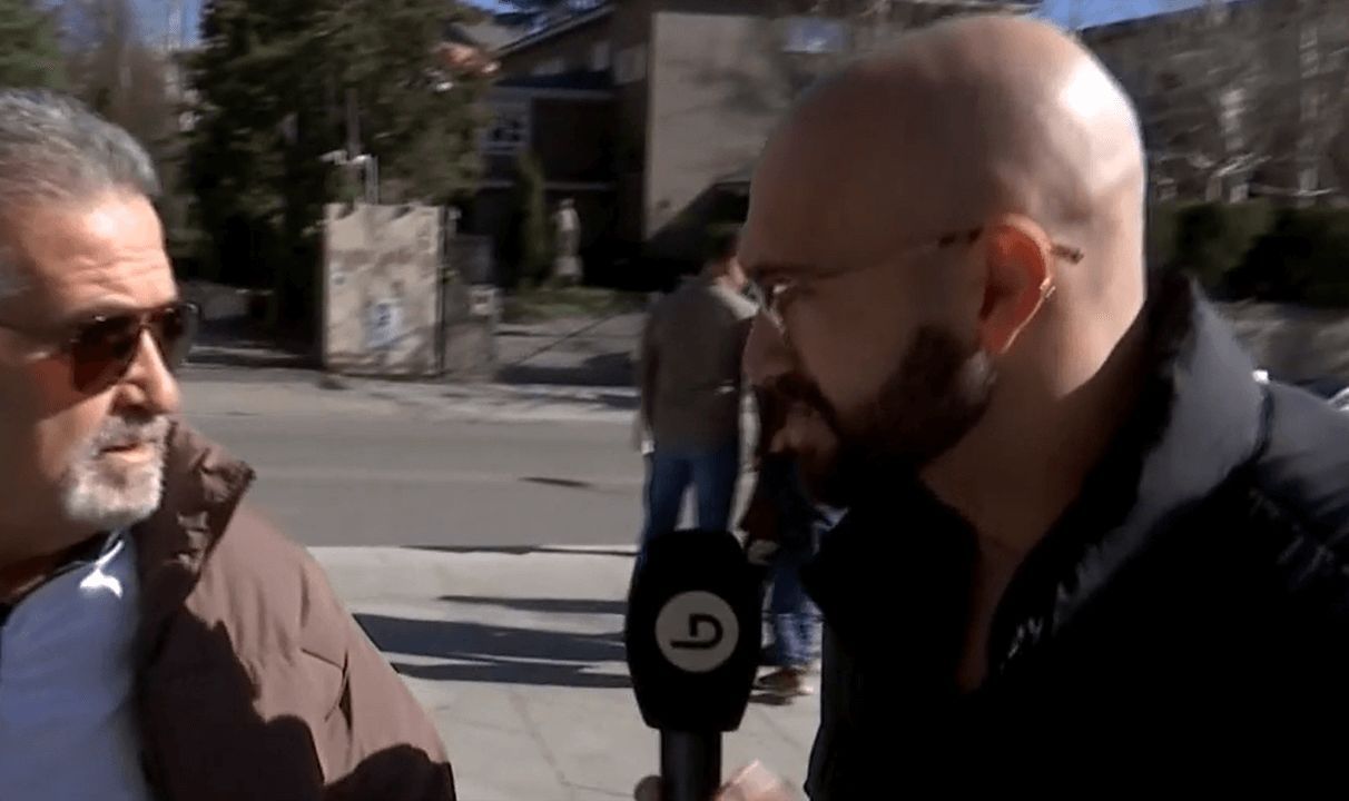  Aficionado del Real Madrid atiende a ElDesmarque