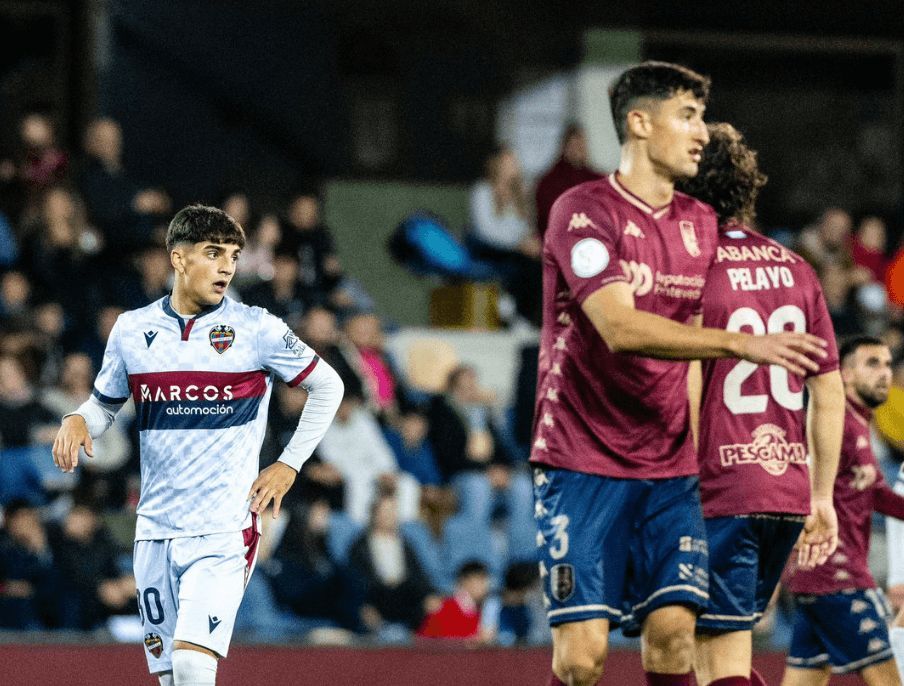  El Pontevedra se carga al Levante