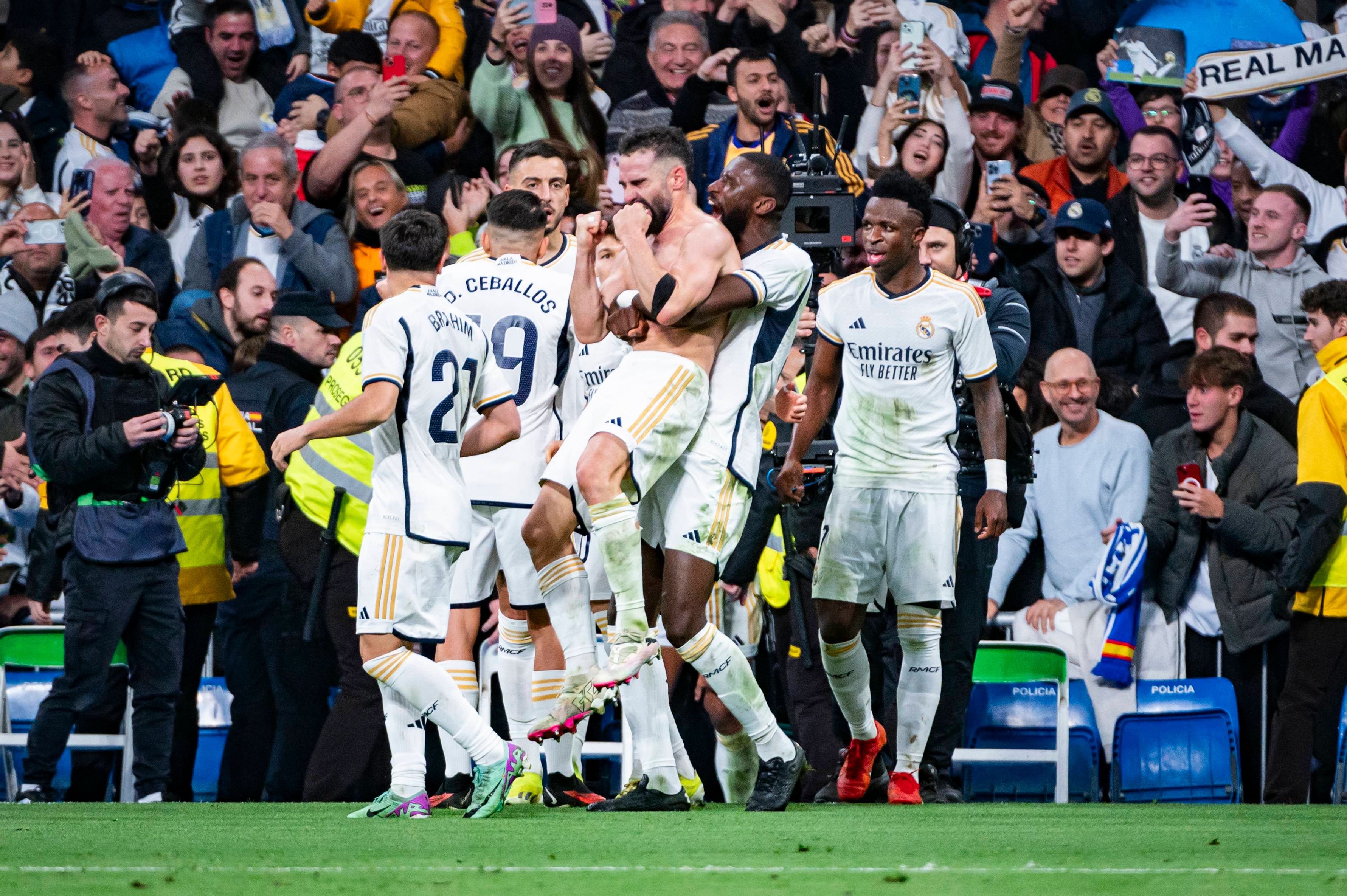 El Real Madrid celebra el gol de Dani Carvajal en el 99' (Cordon Press)