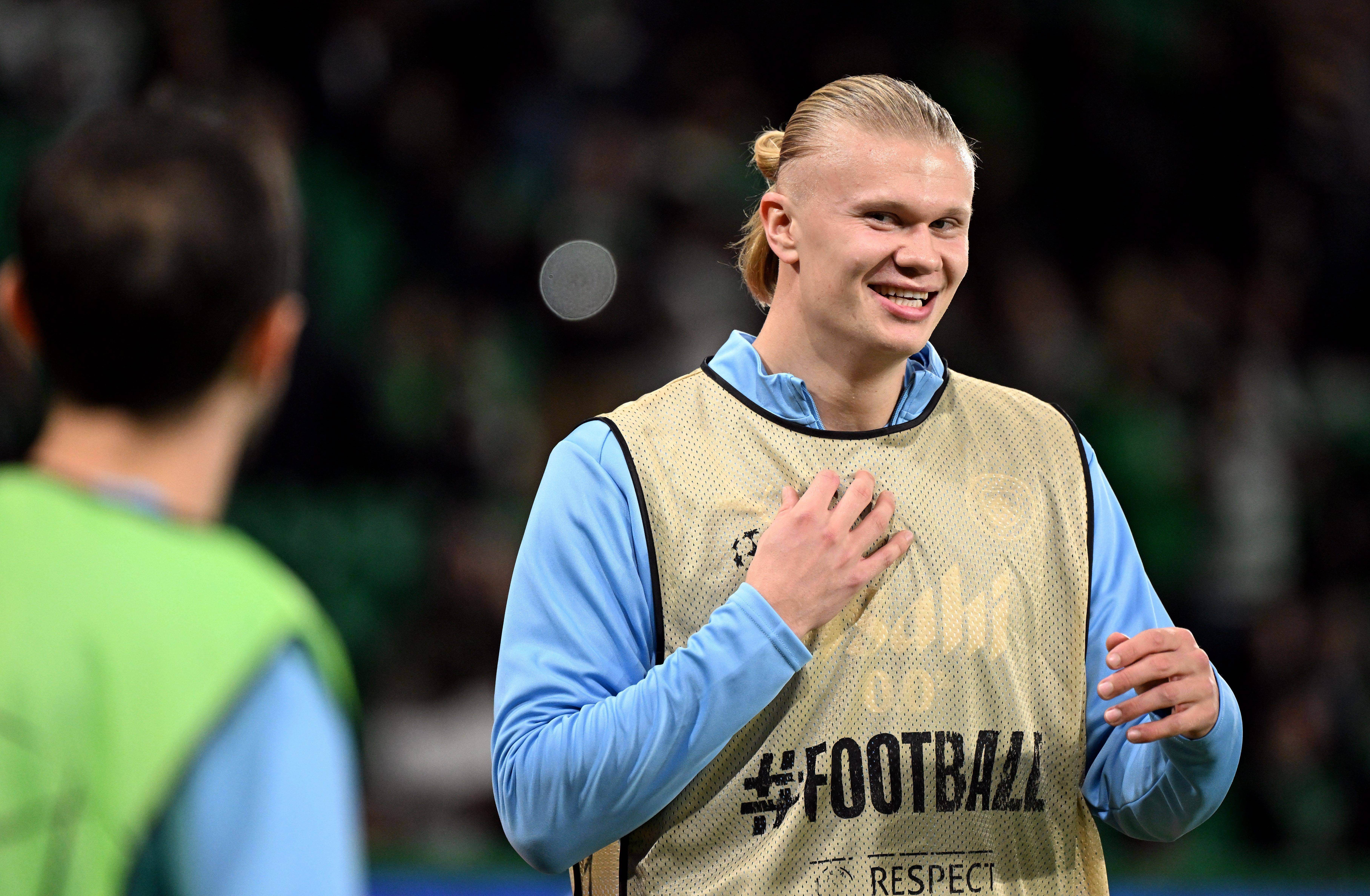  Erling Haaland, antes de un partido del Manchester City.