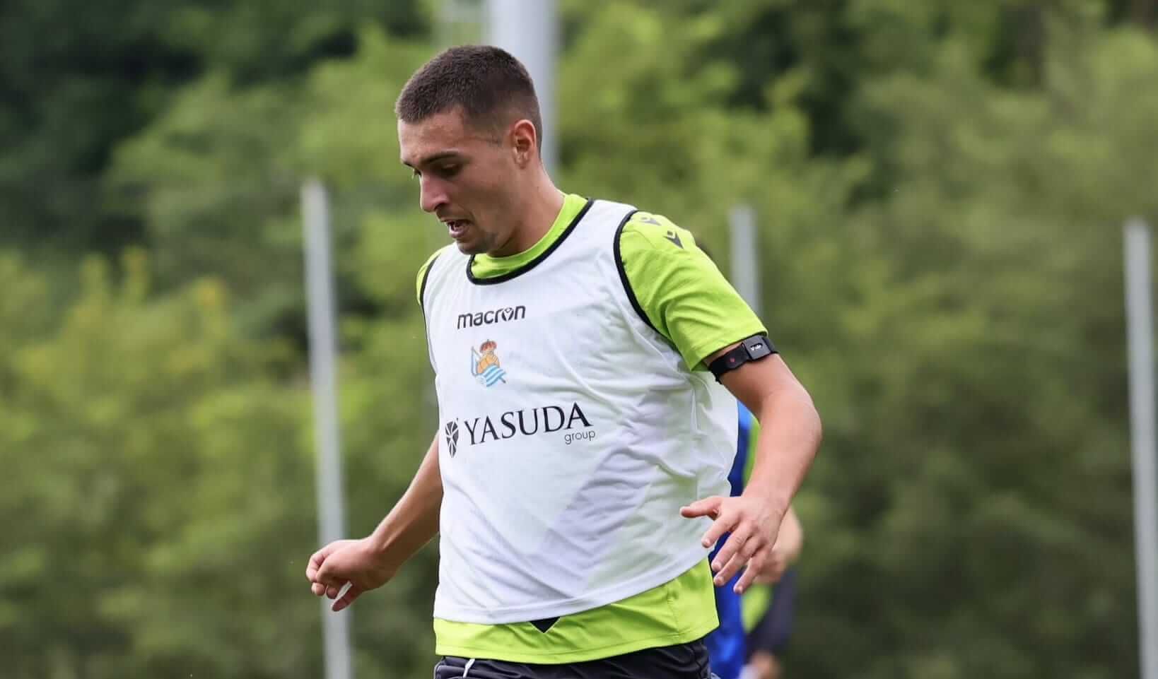 Jon Karrikaburu, durante un entrenamiento (Foto: Real Sociedad).