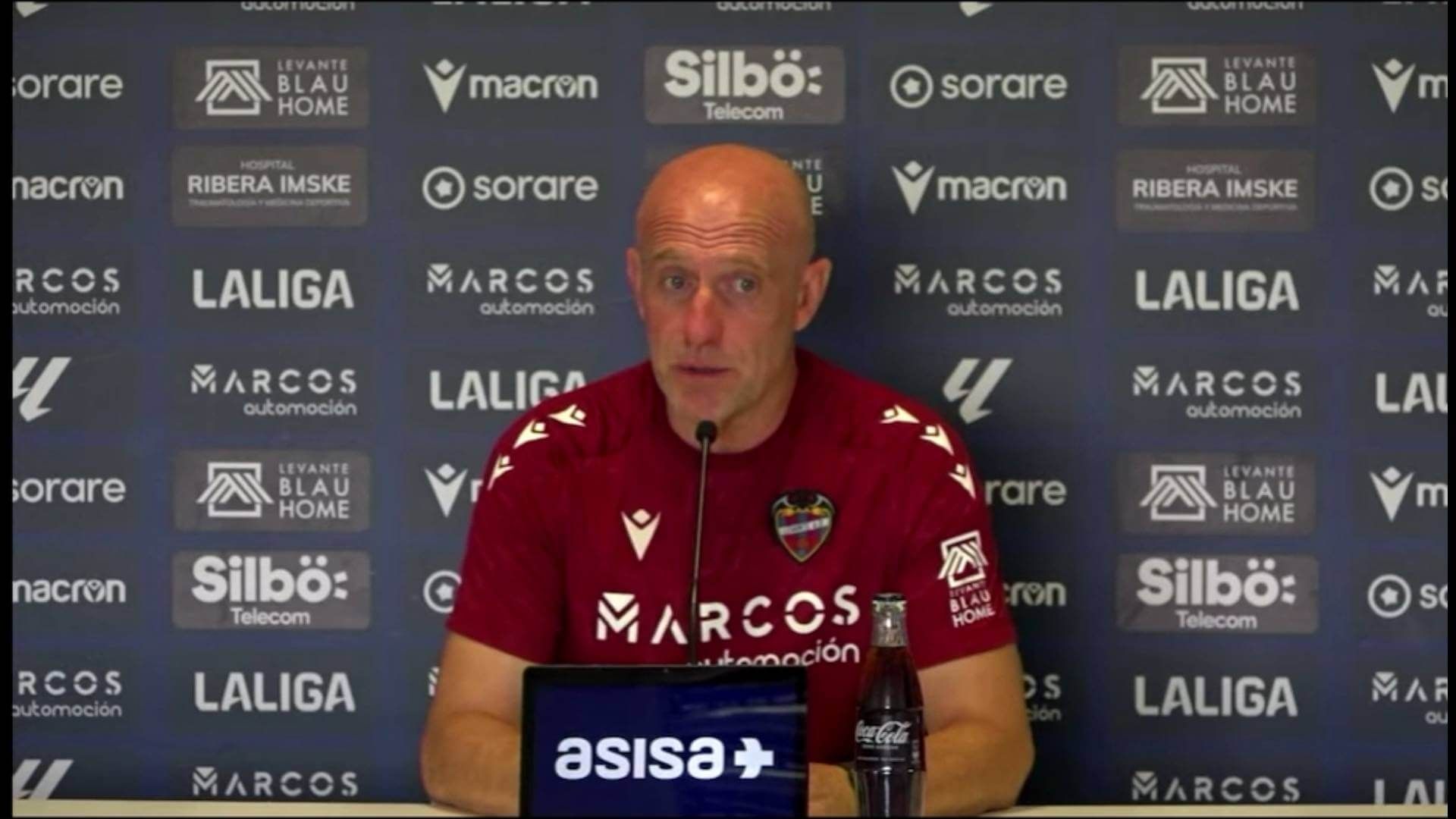 Calero suspendió el entrenamiento del Levante y dio la rueda de prensa por vídeoconferencia