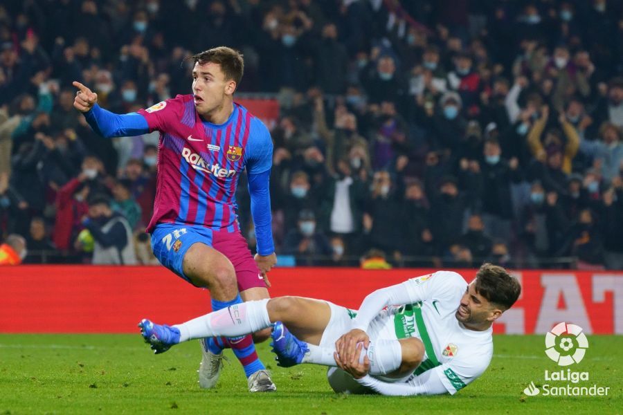  Nico González, durante el Barcelona-Elche.