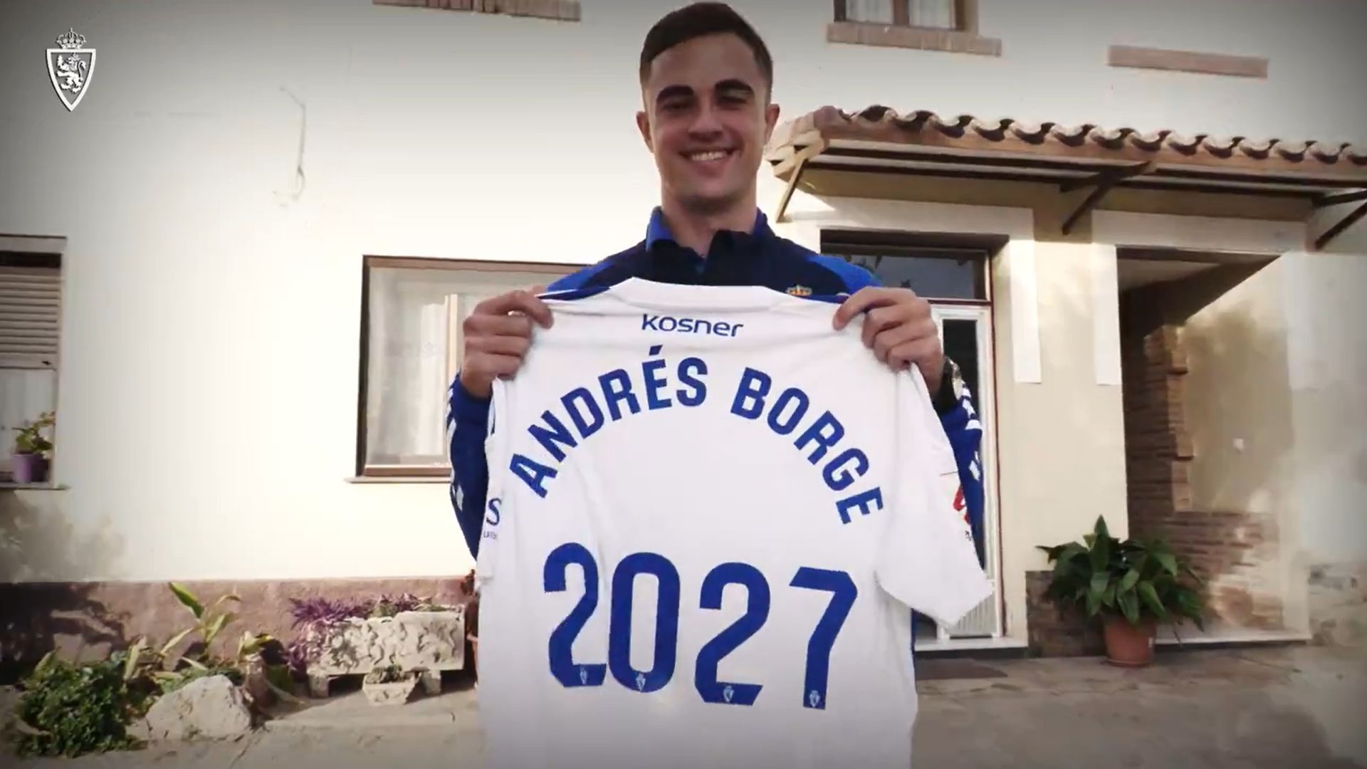 El día que Andrés Borge renovó con el Real Zaragoza hasta 2027.