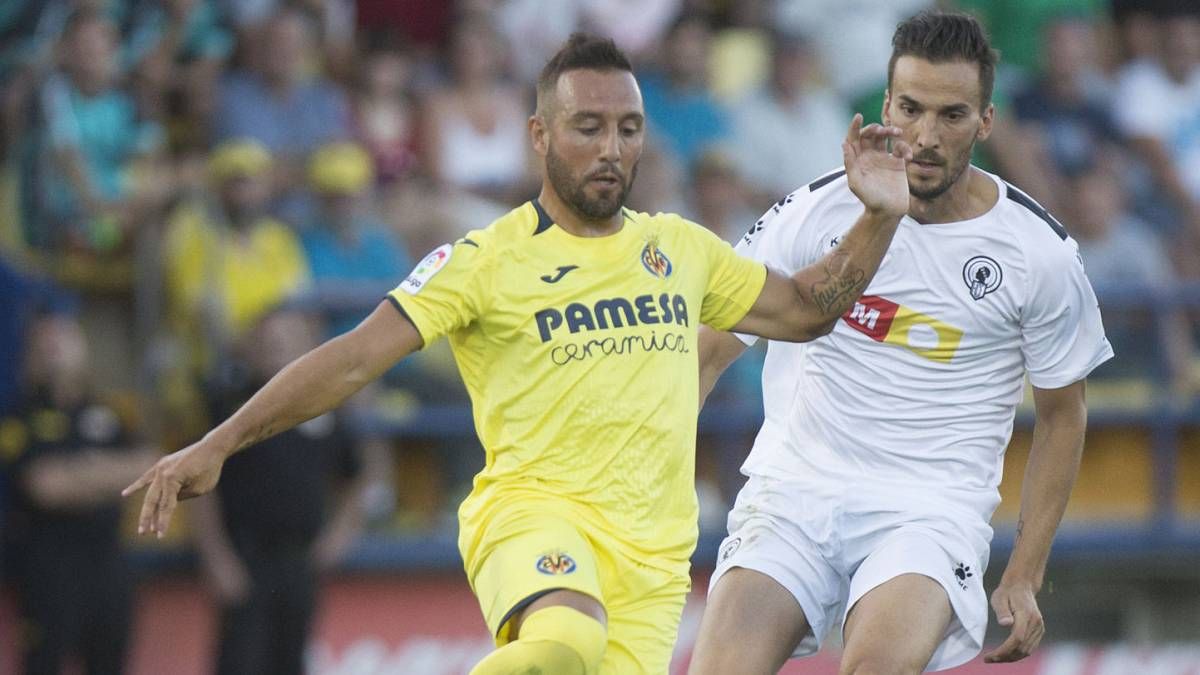 Santi Cazorla, durante un amistoso con el Villarreal.