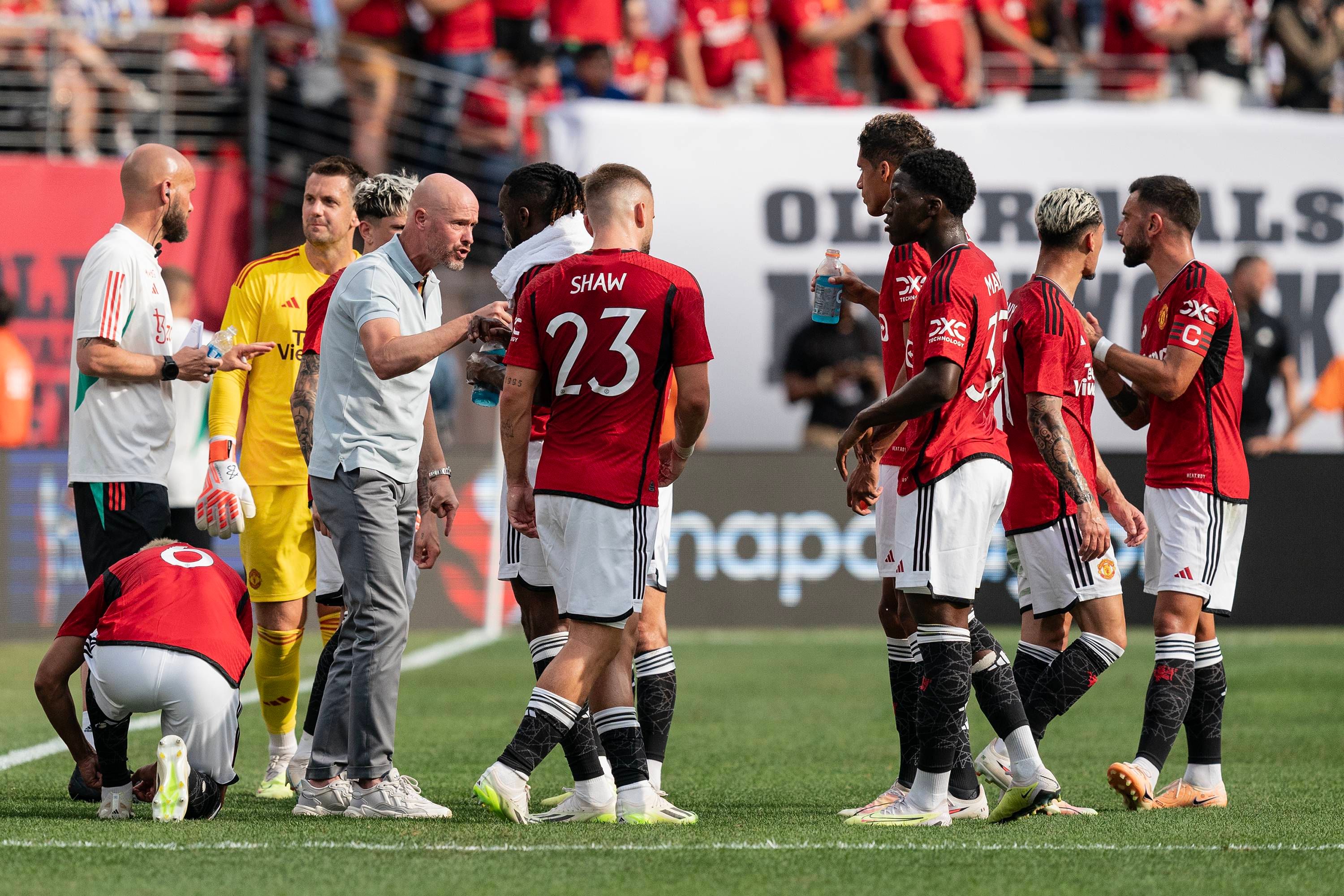  Ten Hag y las 'extrañas' normas impuestas en el Manchester United: de las sandalias a las medias