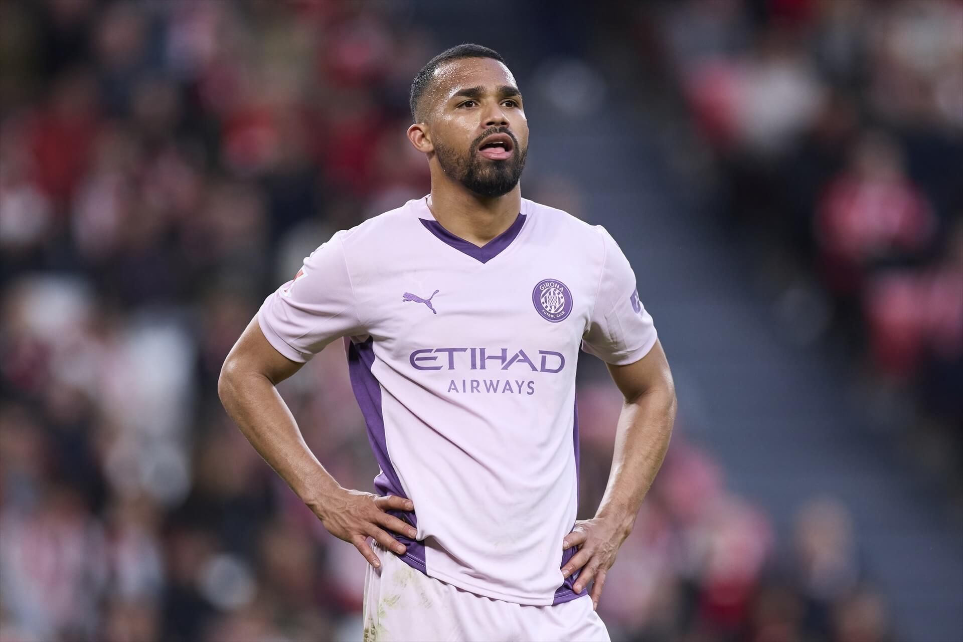  Yangel Herrera, con los brazos en jarra en el Athletic-Girona.