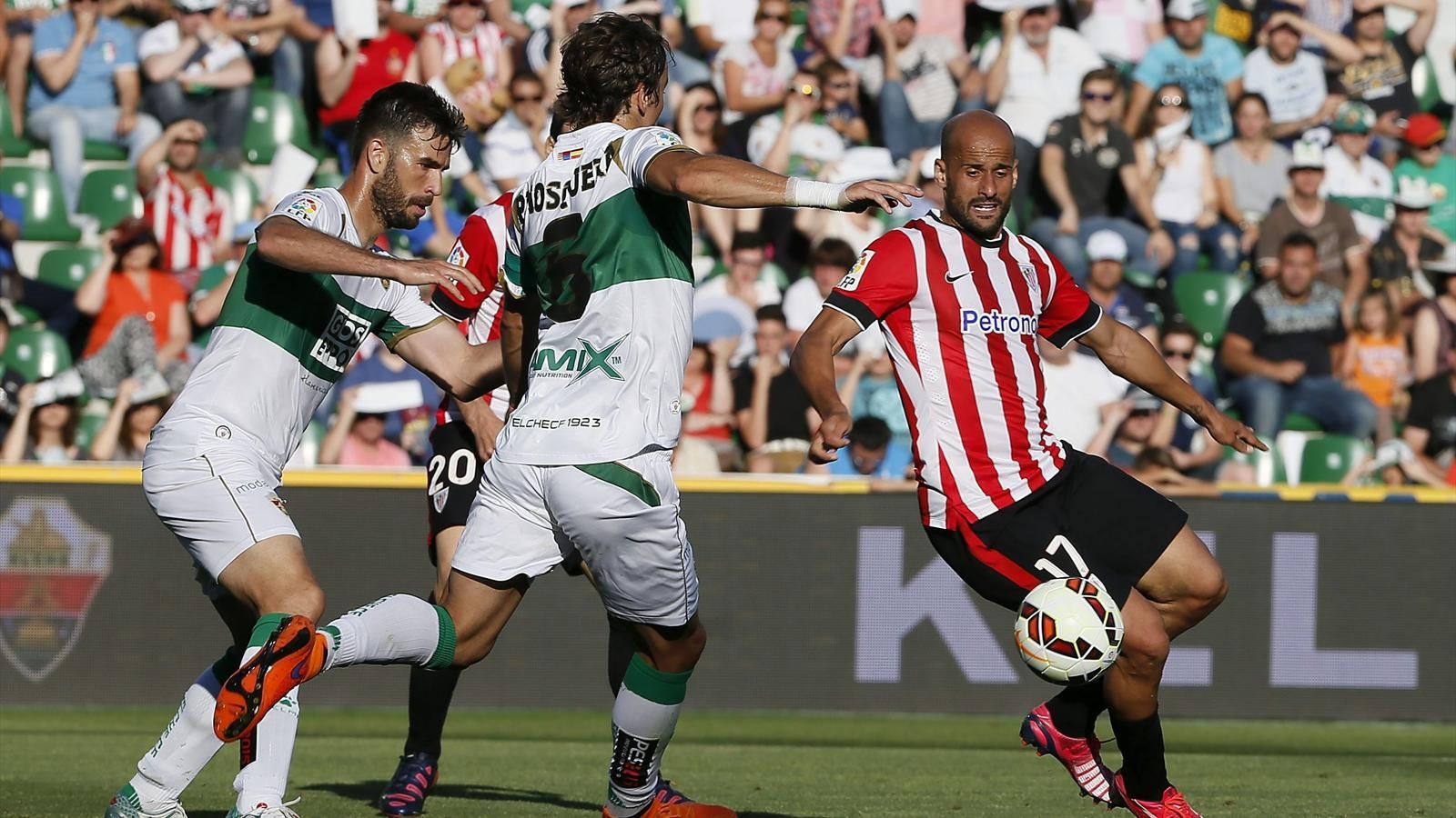  Mikel Rico ante el Elche en la remontada que valió la séptima plaza en la 2014/15.