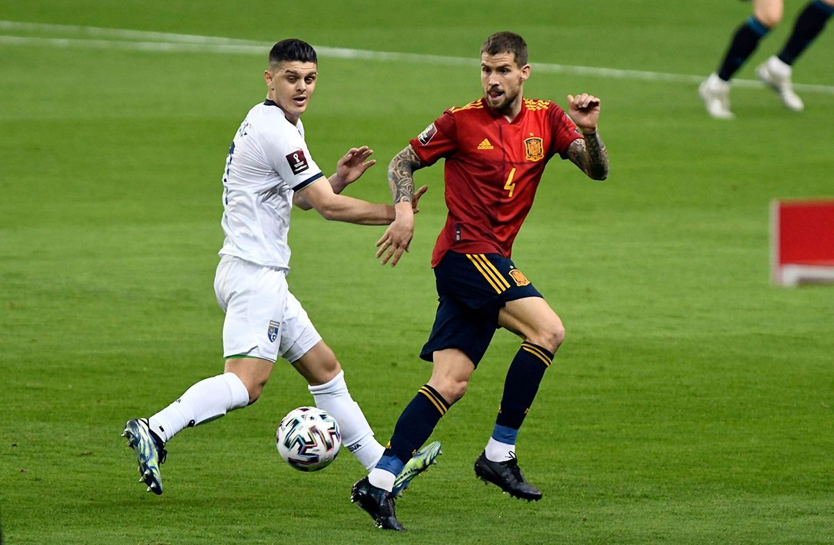  Íñigo Martínez, ante Kosovo.