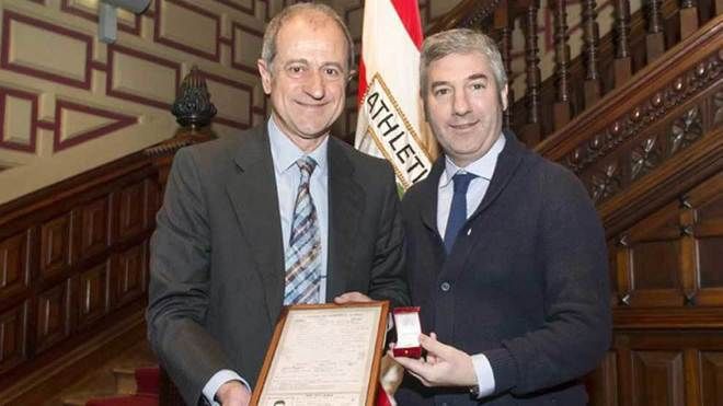  José Mari Amorrortu junto a Josu Urrutia en Ibaigane.