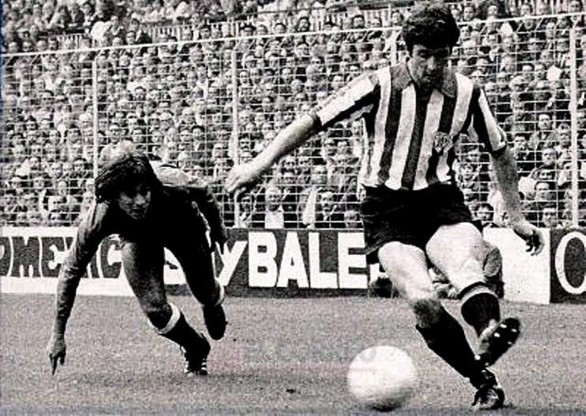  Estanis Argote, un maravilloso centrador en el Athletic Club campeón de Javier Clemente.