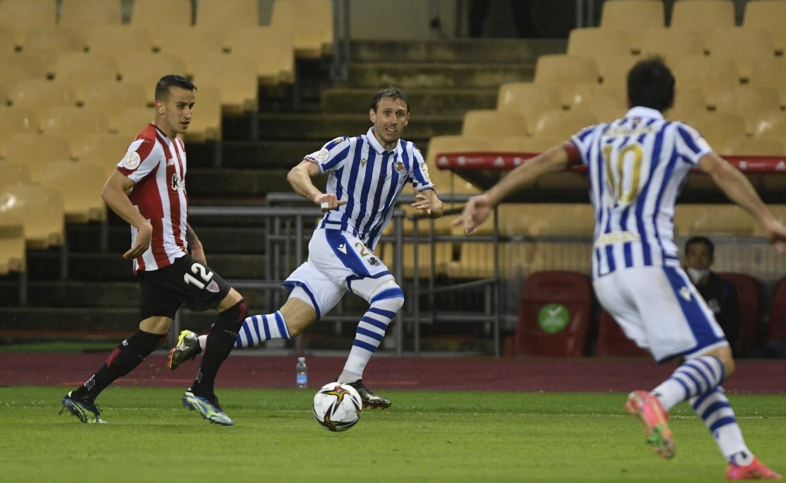 Berenguer, durante la final entre el Athletic y la Real Sociedad en La Cartuja.