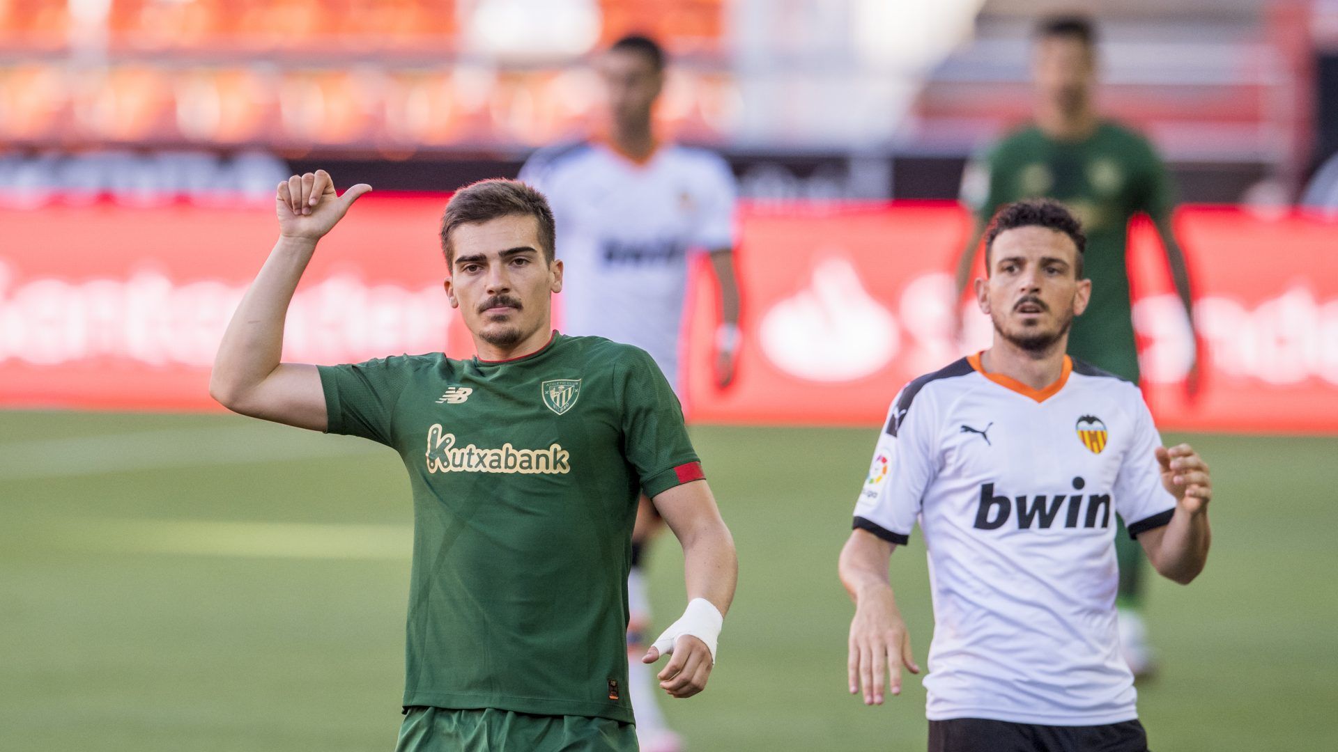  Iñigo Córdoba firmaba un partidazo en Mestalla ante el Valencia.