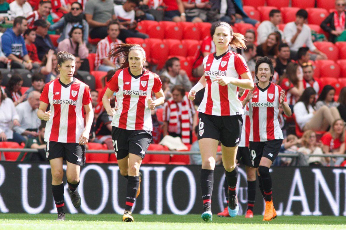  Vanesa Gimbert, una veterana junto a las jóvenes Lucía y Damaris.