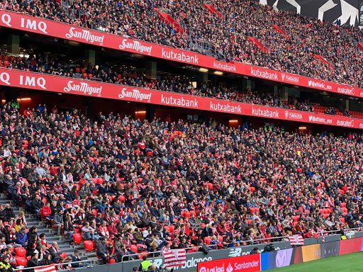  San Mamés quiso arropar a los suyos en una delicada situación en liga (Foto: Athletic Club9