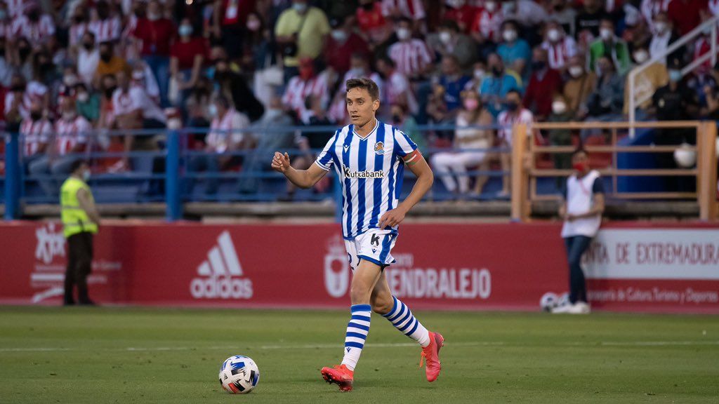  Álex Petxarroman, posible fichaje del Athletic, en el partido del Sanse ante el Algeciras.