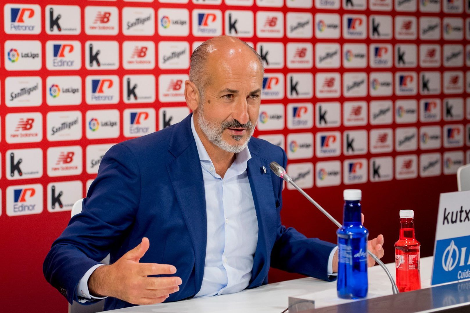  El presidente Aitor Elizegi en una comparecencia de prensa.