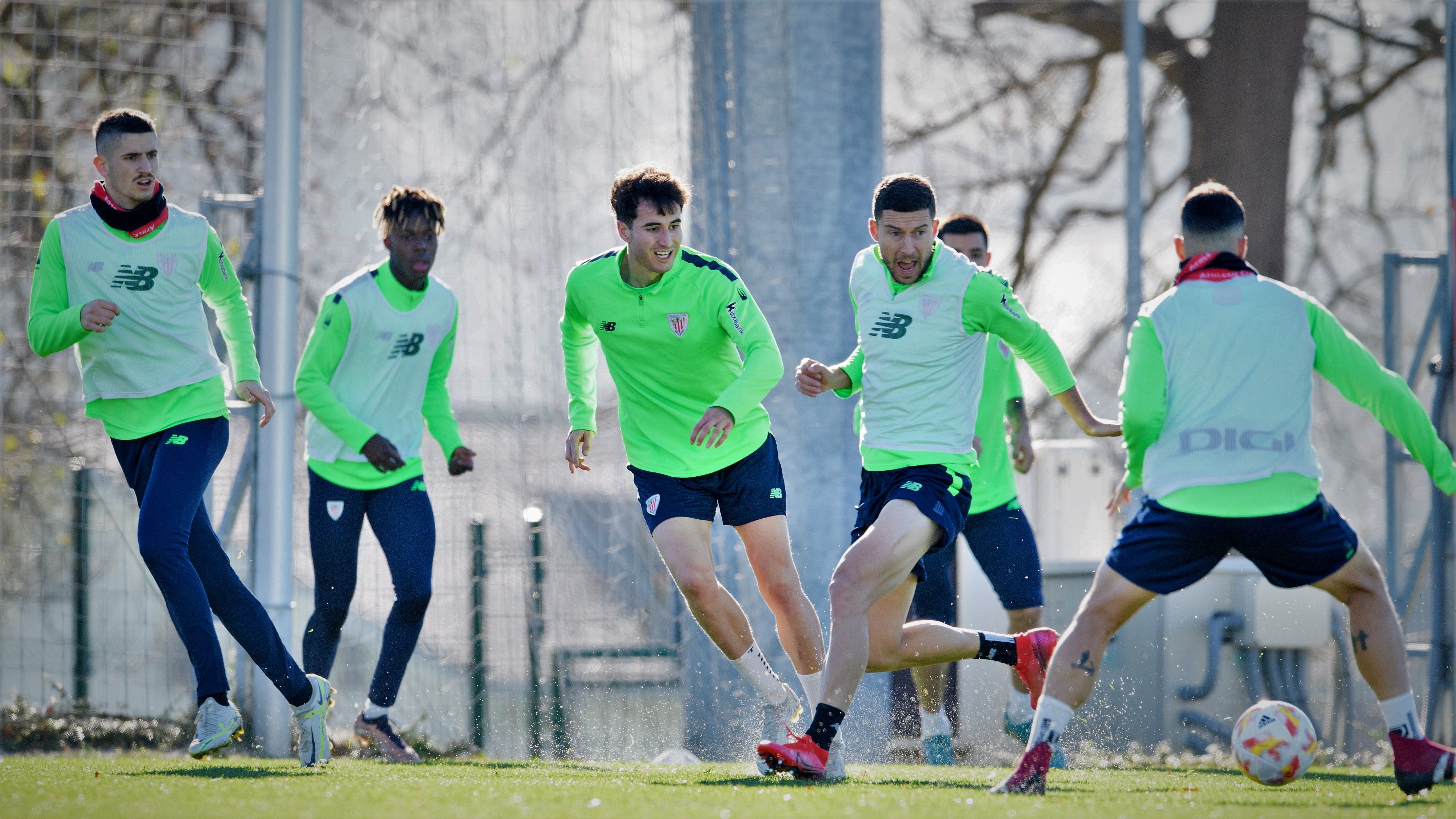  Entrenamiento de los Leones en Lezama antes de medirse al CD Eldense en la Copa.