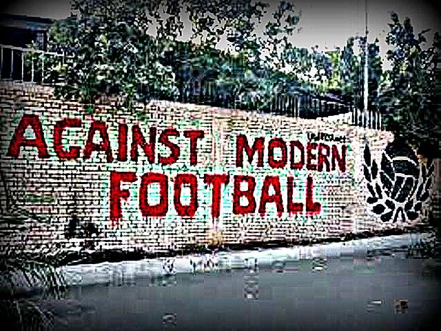  'El fútbol moderno es un puro negocio con escasos sentimientos', dicen en las RRSS.