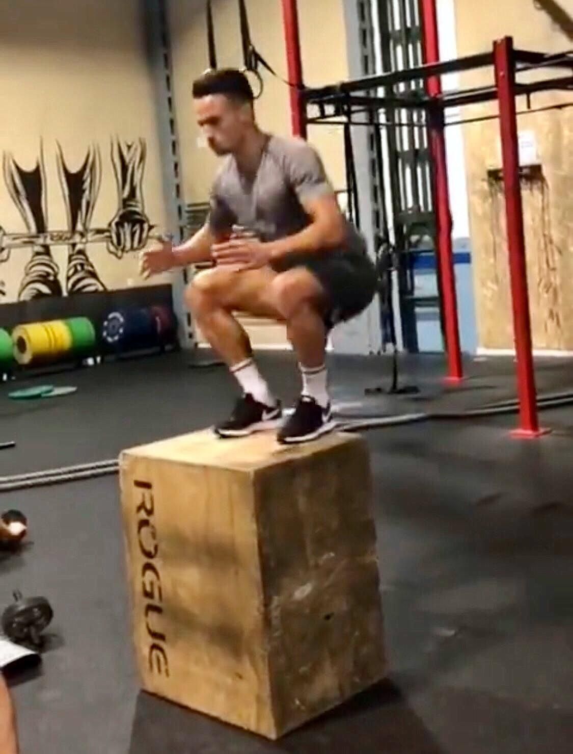  El león Cristian Ganea entrenando en un gimnasio de Basauri.