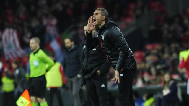  Gaizka Garitano en el partido de ida de copa ante el Sevilla.