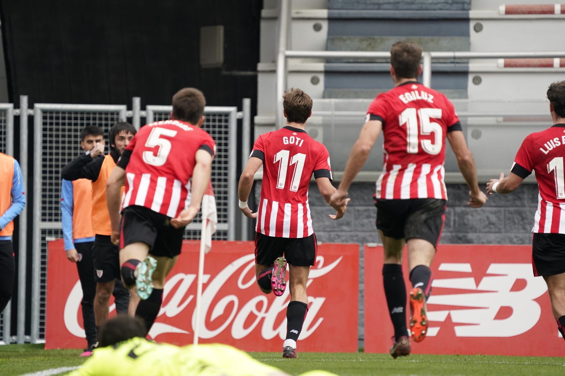  Gol de Mikel Goti para el Bilbao Athletic ante la UD Logroñés en Lezama.