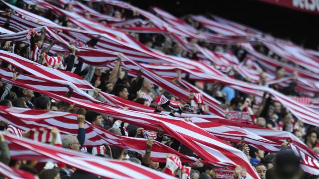  Los aficionados del Athletic Club apuestan por la necesidad de la Grada de Animación en San Mamés.