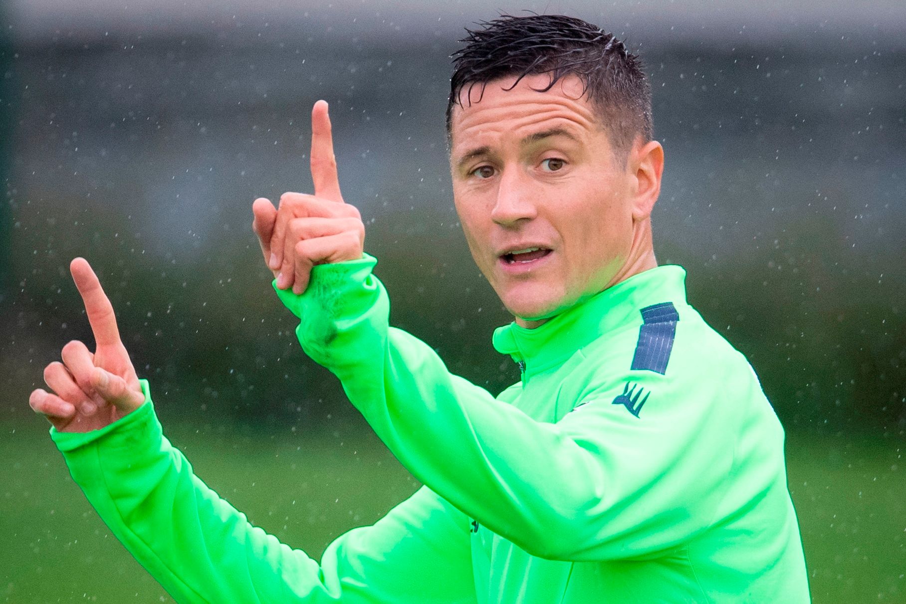  Gesto de Ander Herrera entrenando en Lezama.