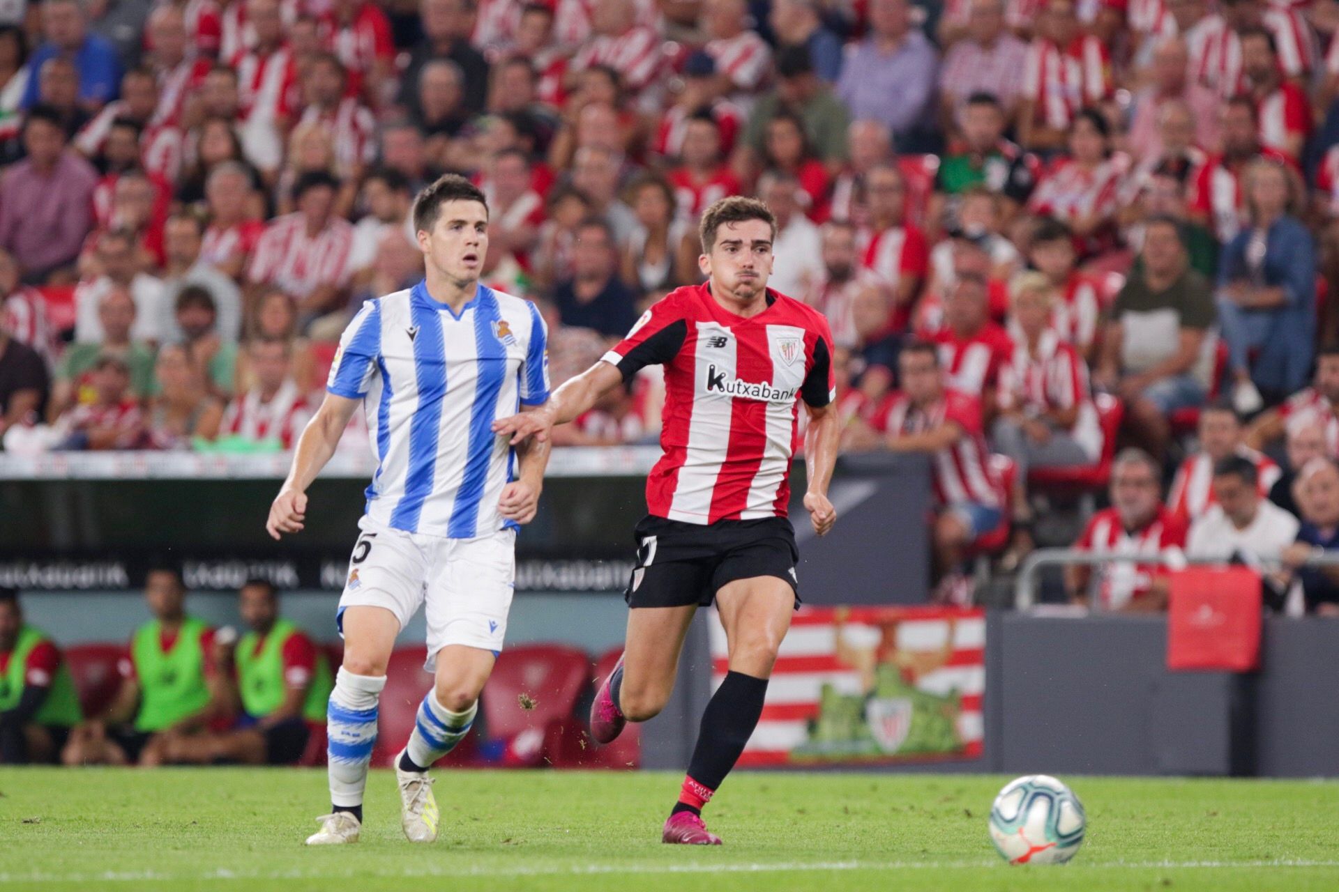 Iñigo Córdoba regresó a la titularidad en el derbi ante la Real Sociedad.