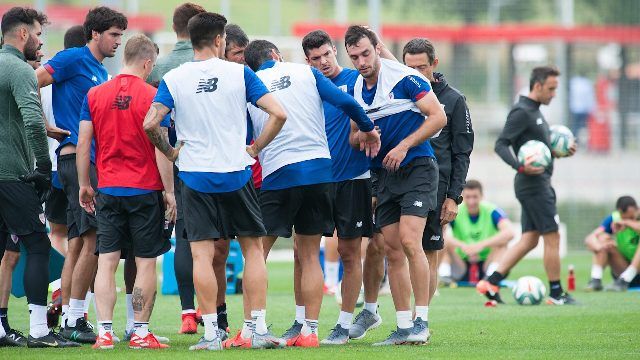 Una lesión en pretemporada ha dejado a Iñigo Lekue sin hueco en el equipo.