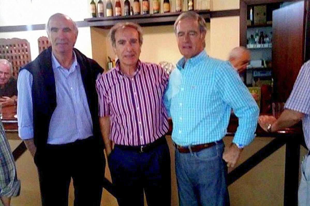  Félix García Marañón entre el 'Chopo' Iribar y Txetxu Rojo.
