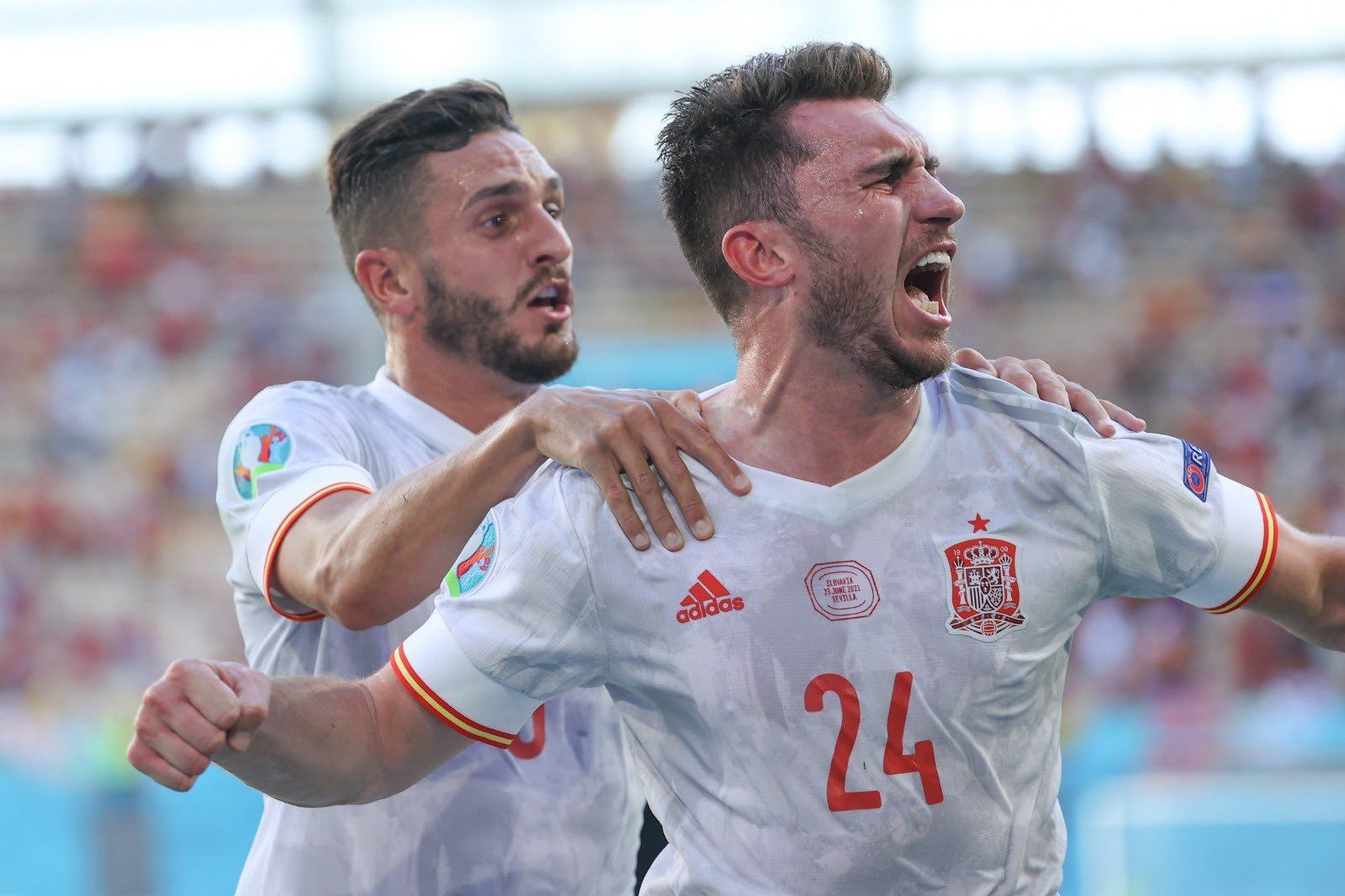  La rabia de Aymeric Laporte tras su gol, pinta a titular de nuevo junto a Unai Simón.