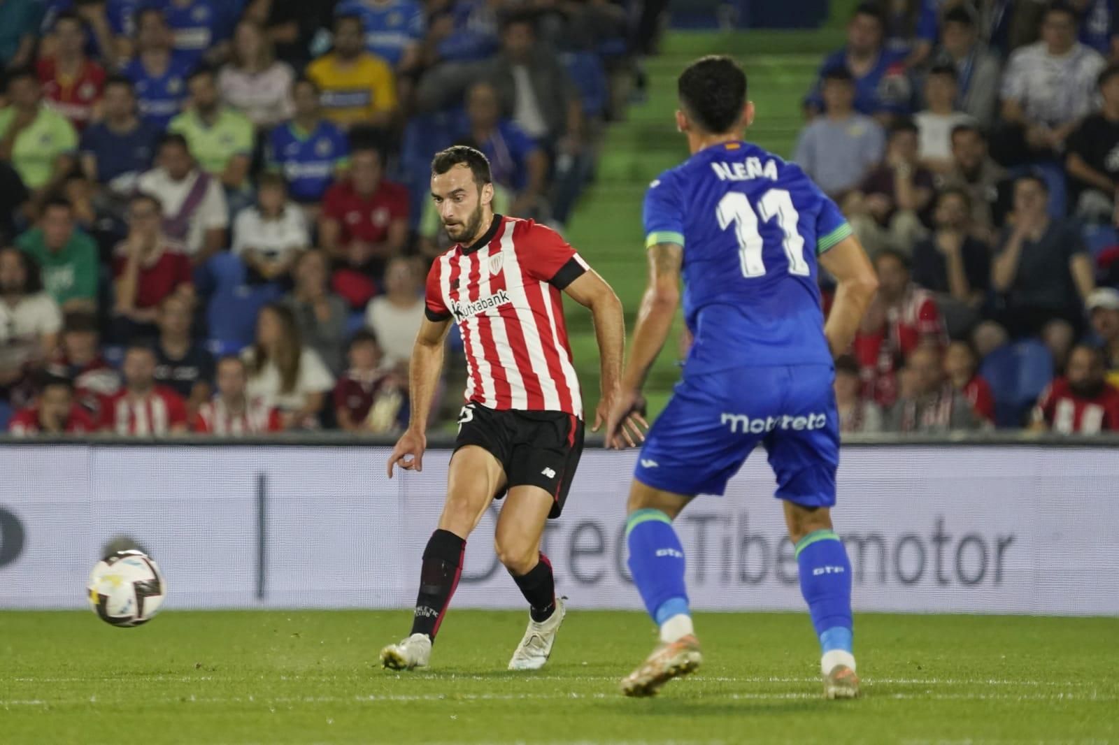  Iñigo Lekue, en acción ante el Getafe en el Coliseum