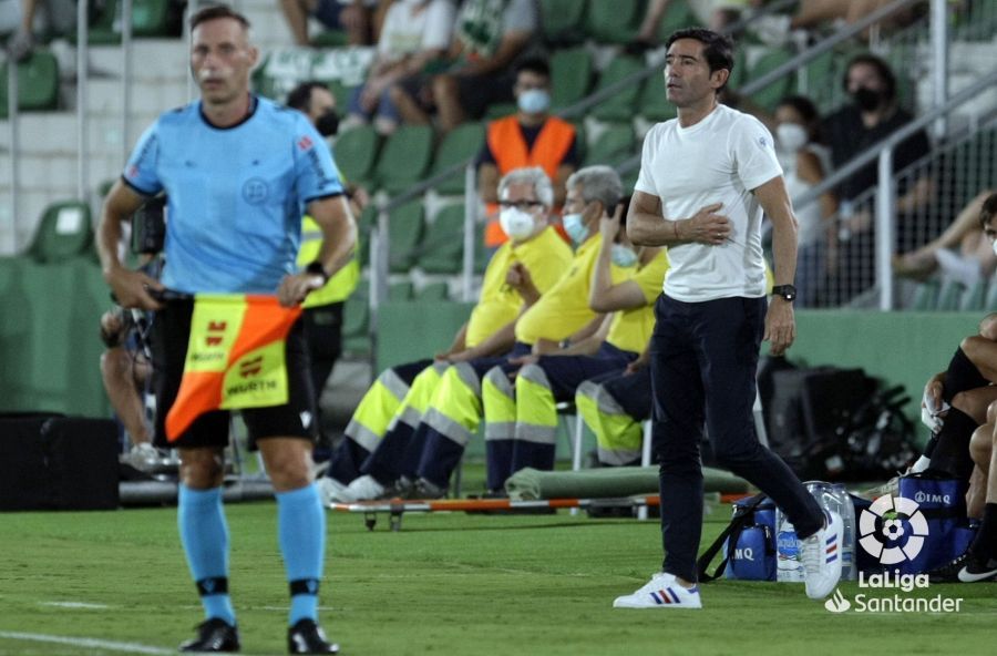  Marcelino dando instrucciones en el partido ante el Elche.