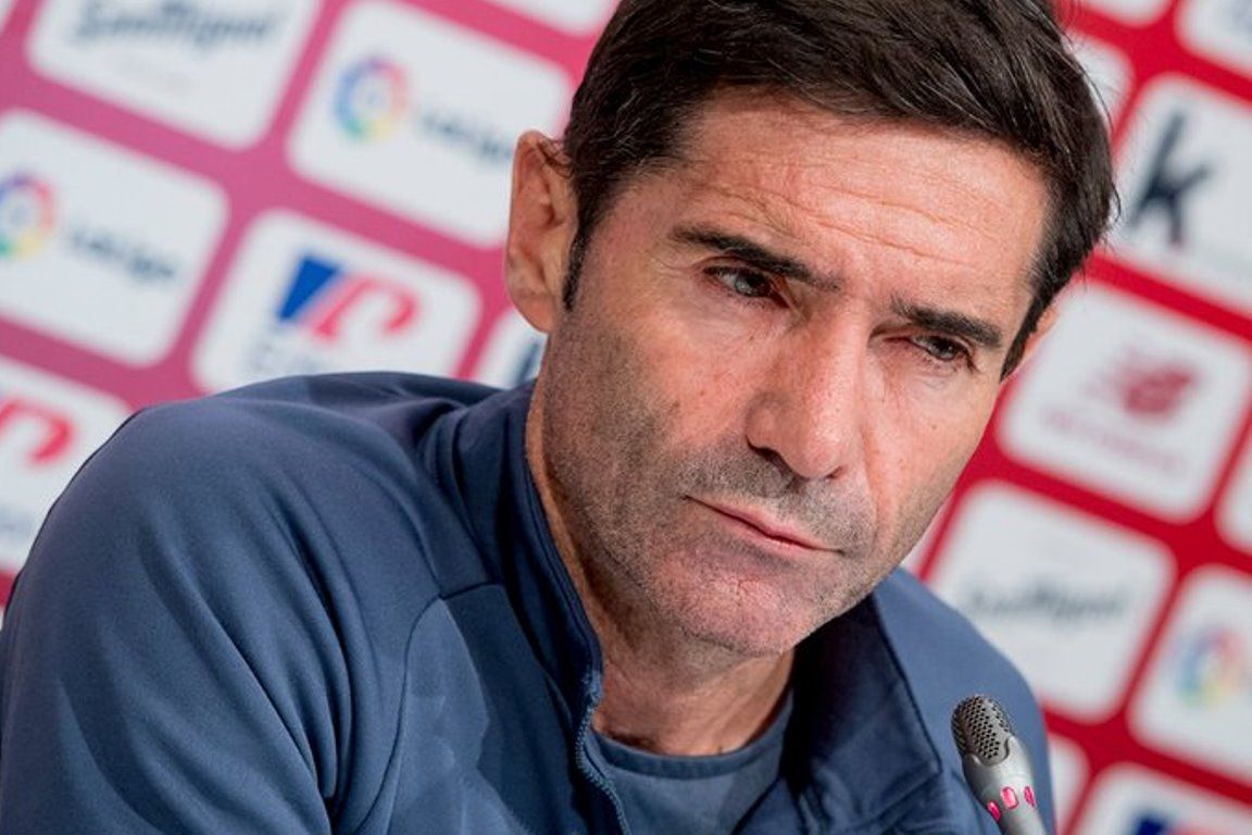  Marcelino García Toral, ante la prensa en Lezama.