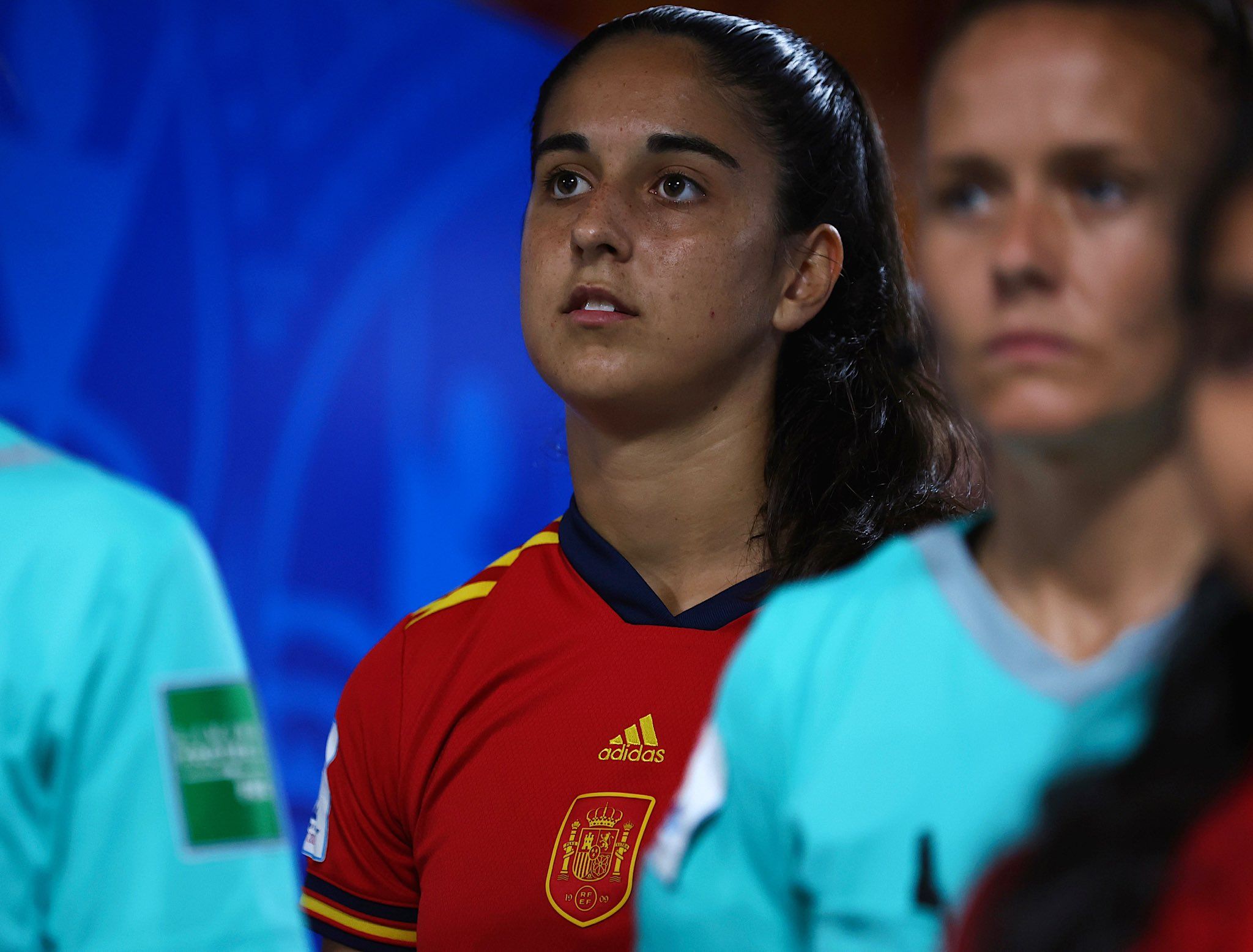 La jugadora del Athletic Marina Artero con la selección.