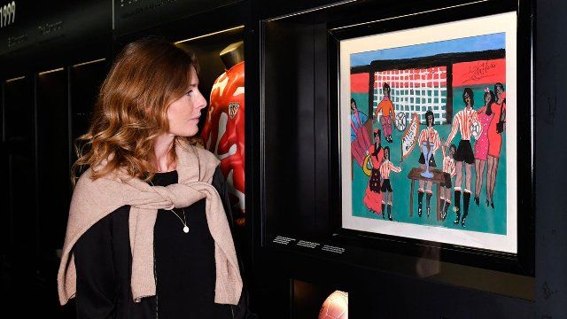  Malin Moström durante su visita al Museo del Athletic Club en San Mamés.