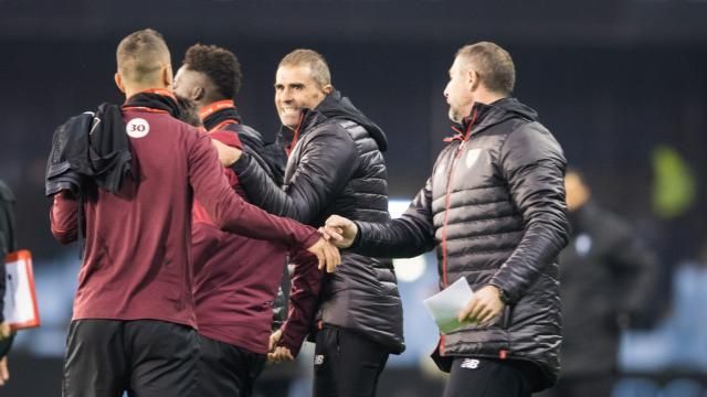 Garitano celebra con Muniain y Williams la victoria en Balaídos del pasado mes de enero.