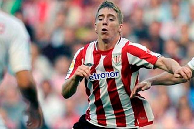  Iker Muniain marcó su primer gol en LaLiga con 16 años, 9 meses y 16 días.