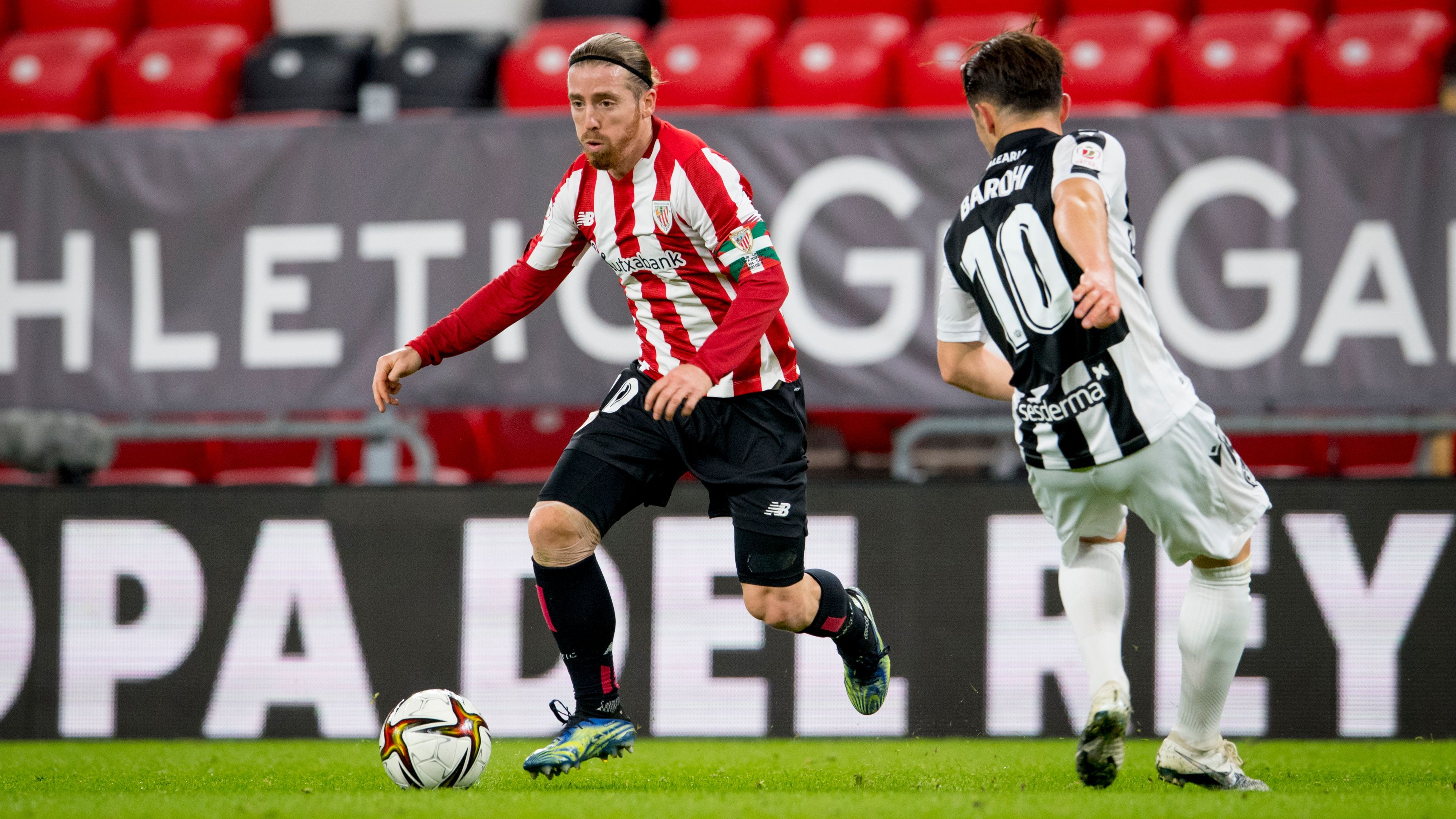  IKer Muniain en la semifinal de Copa ante el Levante UD.